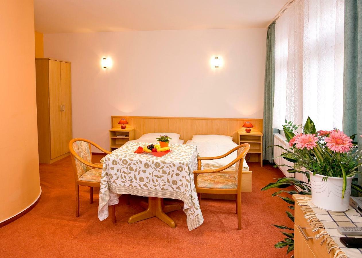 Appartment Haus Sandra Waren  Eksteriør billede
