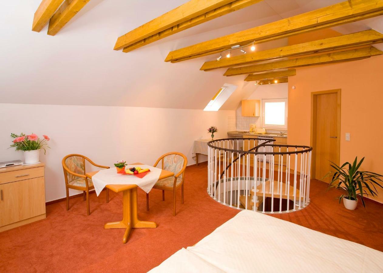 Appartment Haus Sandra Waren  Eksteriør billede